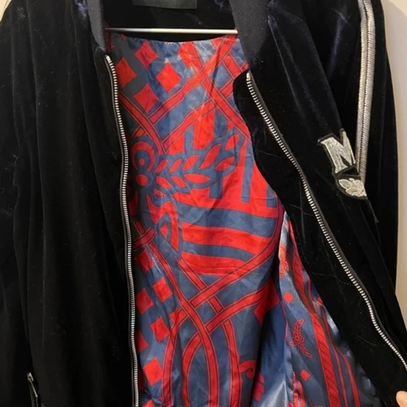 MCM  Souvenir Bomber Track Jacket ( UNISEX ) Logo Liner Size Small (EUC) - Picture 8 of 11